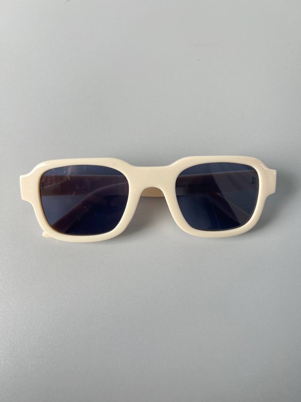 photo_6192744371955282384_y