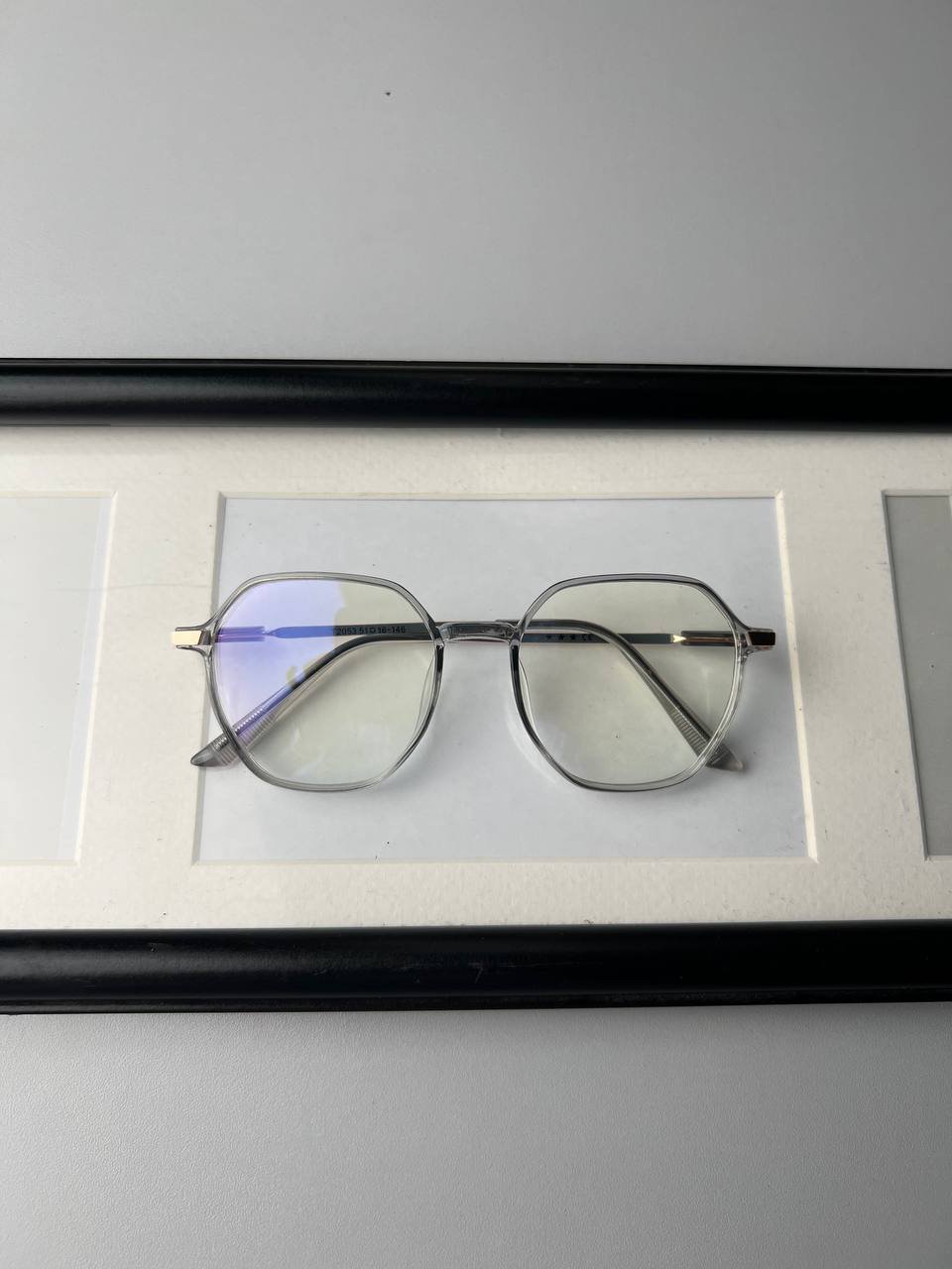 photo_6212850239149289617_y